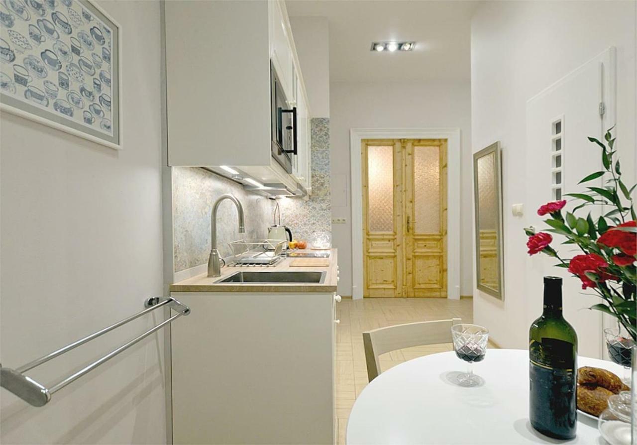 Art Apartments W Centrum Krakowa Экстерьер фото