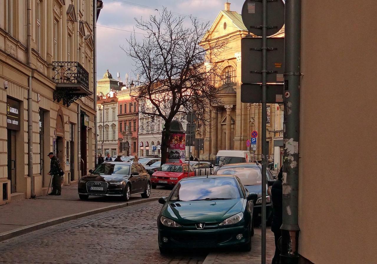 Art Apartments W Centrum Krakowa Экстерьер фото